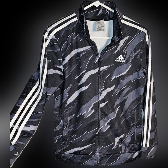 Adidas Black and Gray Boy's Hoodie Jacket Sweatshirt All over Print Size 14/16 - Picture 1 of 8